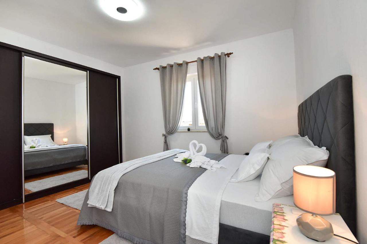 Lana Apartman Задар Екстериор снимка